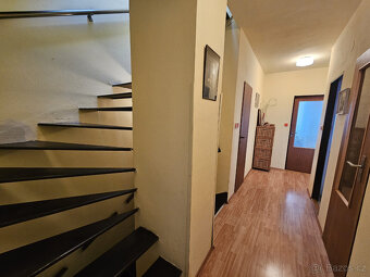Prodej rodinného domu 398 m², pozemek 360 m² 776878002 - 4