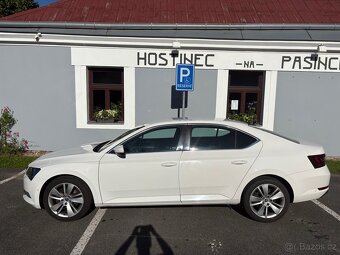 Škoda Superb III 2,0 TDI 110 kW Style - 4