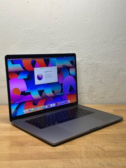 MacBook Pro 15” 2018/16GB RAM/Intel i9/1T SSD/ Záruka - 4