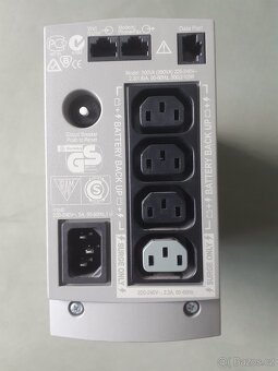APC Back-UPS 500 CS - 4