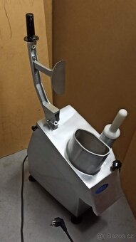 Prodám robustní krouhač, plátkovač zeleniny a sýrů - 4