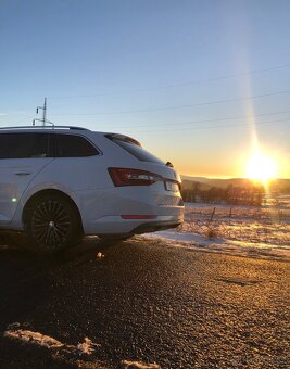 Škoda Superb - 4