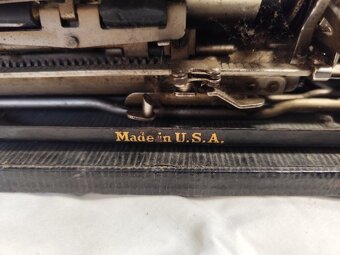Psací stroj Remington - 4