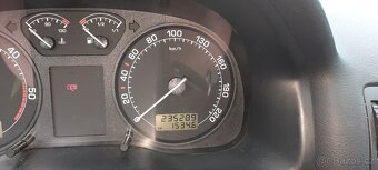 Škoda octavia 1.9 tdi 81kw combi, elegance - 4