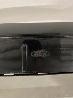 Prodám přední nárazník Ford Fiesta ST150 - 4