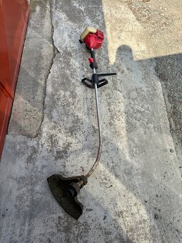 Benzinový vyžínač - sekačka , Křovinořez do ruky - 4