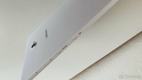 Samsung Tablet 10.1” - 4