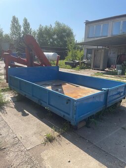 Hákový kontejner s hydraulickou rukou - 4