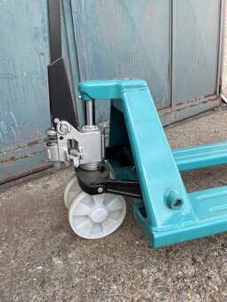 Paletový vozík 2500kg tandem, POL/NYL - 4
