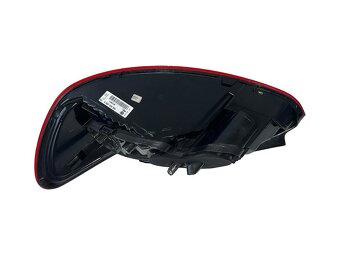 Levé zadní světlo 1K8945095H VW Scirocco 3 r.v. 2010 - 4