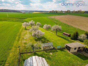 Prodej domu s rozsáhlými pozemky a stavebním potenciálem - 4