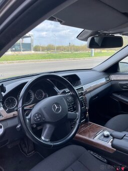 Prodam Mercedes E350 - 4