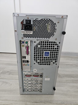 PC sestava AMD - 4