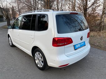 Volkswagen Touran 1.4TSi 103kw DSG 7míst 47tkm - 4