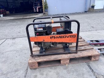 Elektrocentála Medved Grizzli 7030 - 4