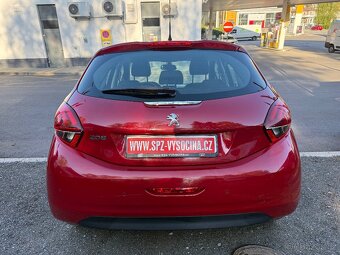 Peugeot 208 1.6HDi • 72kw • 4/2017 • 1.Majitel • ČR NOVÉ - 4