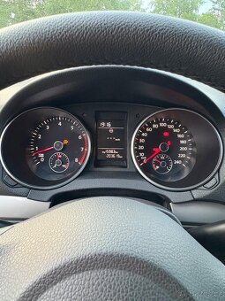 Golf 6 - 4