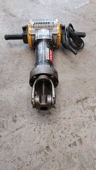 Kladivo bourací 30,0 kg DeWALT - 4
