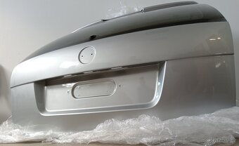 Páté dveře Škoda Octavia 2 kombi - 4