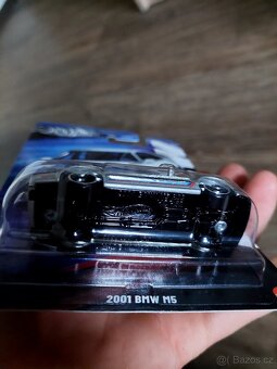 Hotwheels bmw m5 e39 - 4