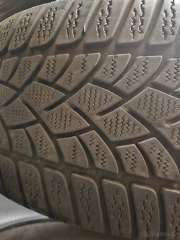 235/40R19 96V XL SP Winter Sport 3D RO1 DUNLOP - 4