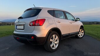 Nissan Qashqai 2.0i 16V LPG 4x4,kup ČR,serviska,MAX výbava - 4