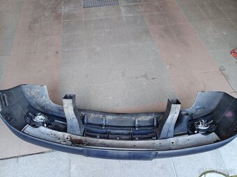 BMW E39 - přední nárazník lift - 4