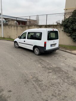Opel combo-c 1.4 benzín 5 místné - 4