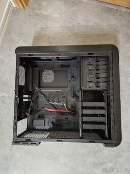 PC bedna CoolerMaster CM-690 II - 4
