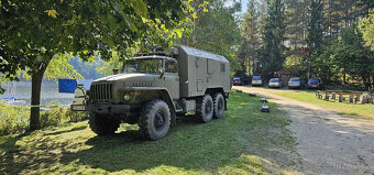 Ural 4320 - 4