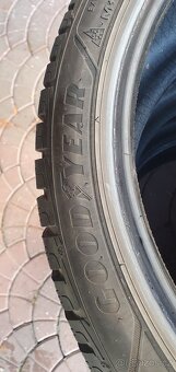 Zimní pneu 235/40/19 Good Year ultragrip performance - 4
