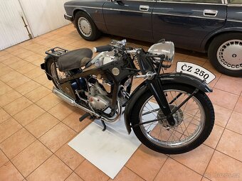 ČZ SPORT 250 1938 - 4