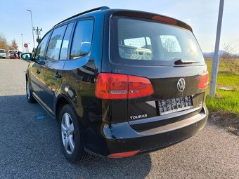 Volkswagen Touran 1.6TDI - 77kw, r.v - 2010, manuál - 4