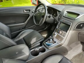 HYUNDAI GENESIS COUPE 3.8 V6 - 4