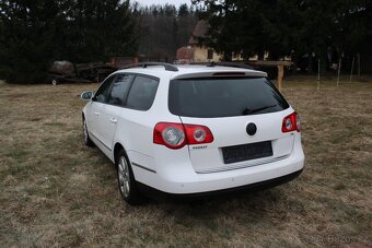 Volkswagen Passat 2,0 TDI,1 Majitel, Servisní kniha - 4