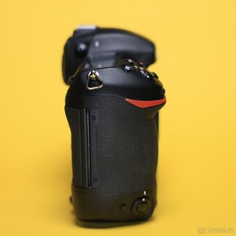 Nikon D5 | 6006196 - 4