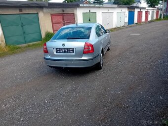 Octavia 2 1.9 tdi - 4