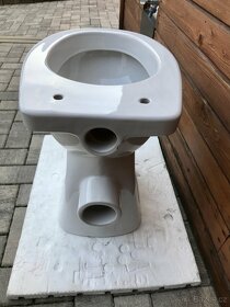 Stojaci WC bez nadrzky - 4