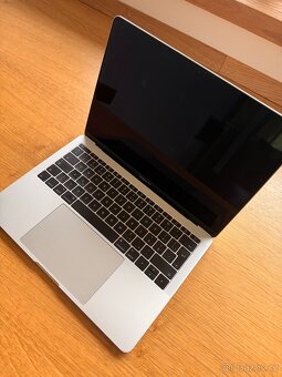 MacBook pro 13” (2016) - 4