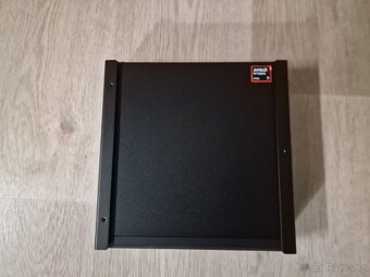Lenovo ThinkCentre M75q G5 tiny/ryzen 7 8700 GE/512/16GB/W11 - 4