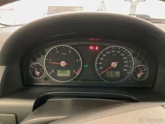 Ford Mondeo 2.0 TDCi 96Kw Ghia - 4