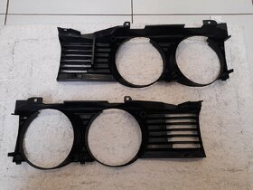 Mřížky světel BMW e32 - 4