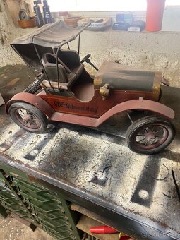 Plechové auto - 4
