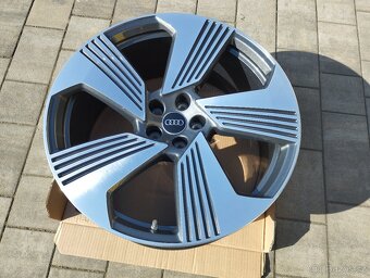 Alu Audi E-tron,Q7,Q8 - 4
