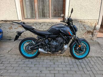 Yamaha MT-07 - 4