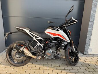 KTM Duke 390 - 4