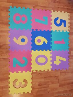 Velké pěnové puzzle čísla a zvířata, 9 a 9 ks - 4