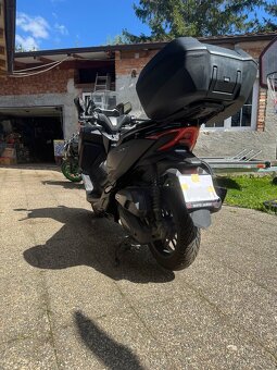 Prodám honda Forza 125. 2023. 83000km - 4