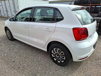 VW Polo 1.0MPI 44kw Klima Model 2017 ///Havárie/// - 4