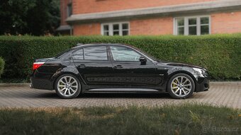 BMW M5 E60 V10 - 4